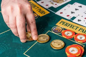 Capsa Susun Game